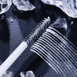 Catrice ARCTIC ILLUSION Glitter Brow Styler von Sale