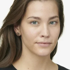 Armani Luminous Silk Multi-Purpose Glow Concealer