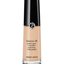 Armani Luminous Silk Multi-Purpose Glow Concealer