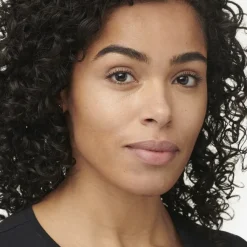 Armani Luminous Silk Multi-Purpose Glow Concealer