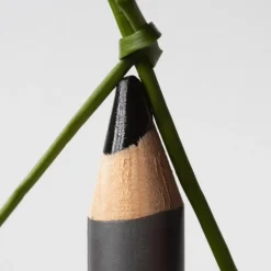 Mu00C1DARA Augen The Eye Pencil von MÁDARA