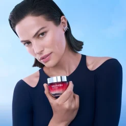 Biotherm Blue Therapy Blue Peptides Uplift Cream von