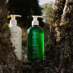 Bju00F6rk u0026 Berries Botanist Hand & Body Wash von Björk & Berries