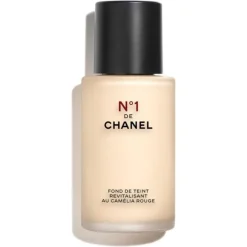 CHANEL TEINT GRUNDIERUNG N°1 DE REVITALISIERENDE FOUNDATION Verschönernde Nagelpflege – Sofortiger French Manicure-Effekt