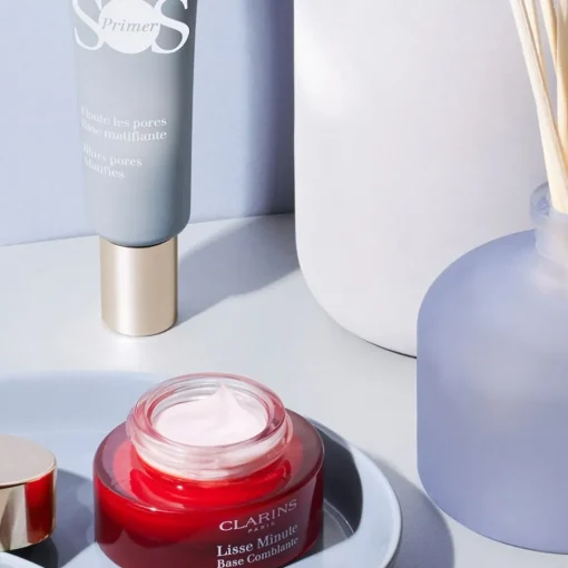 CLARINS Lisse Minute Base Comblante Hot