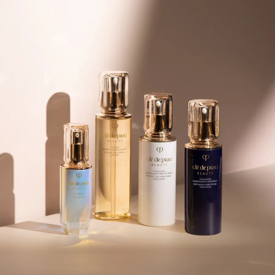 Clu00E9 de Peau Beautu00E9 Clé de Peau Beauté Hydro-Clarifying Lotion Online