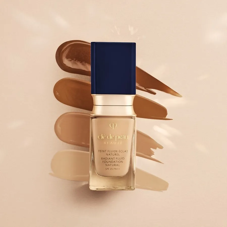 Clu00E9 de Peau Beautu00E9 Clé de Peau Beauté Radiant Fluid Foundation Natural Online