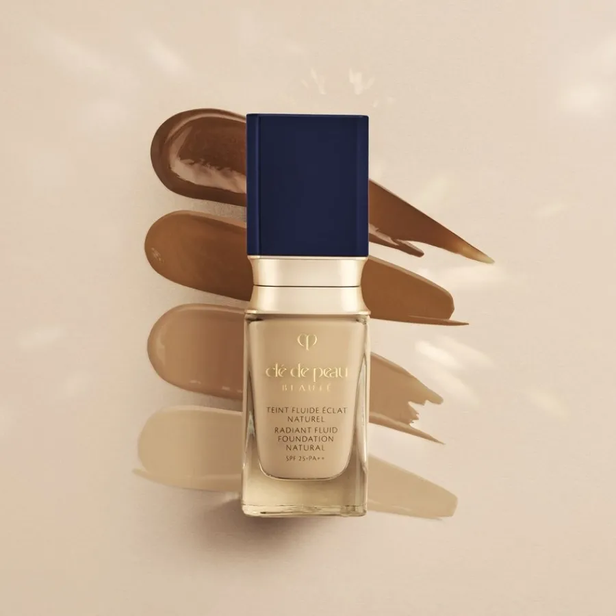 Clu00E9 de Peau Beautu00E9 Clé de Peau Beauté Radiant Fluid Foundation Natural Online