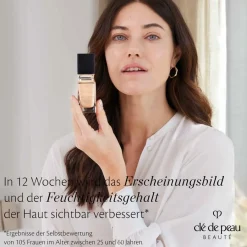 Clu00E9 de Peau Beautu00E9 Clé de Peau Beauté Radiant Fluid Foundation Natural Online