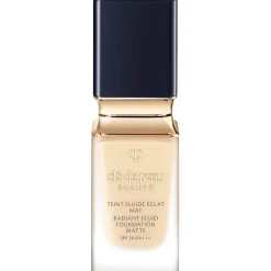 Clu00E9 de Peau Beautu00E9 Clé de Peau Beauté Radiant Fluid Foundation Matte