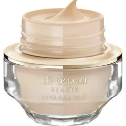 Clu00E9 de Peau Beautu00E9 Clé de Peau Beauté The Foundation