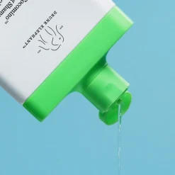 Drunk Elephant Cocomino™ Glossing Shampoo von Hot