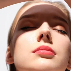 SENSAI Colours Total Lip Gloss von Hot