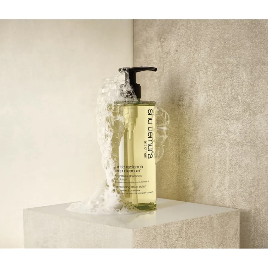 Shu Uemura Deep Cleanser Weightless Shampoo Scalp & Hair von