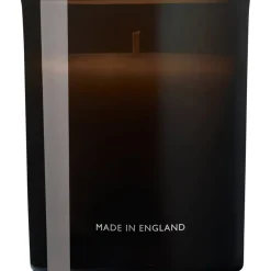 Molton Brown Delicious Rhubarb & Rose Scented Candle von New