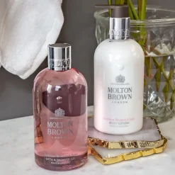 Molton Brown Delicious Rhubarb & Rose Body Lotion von