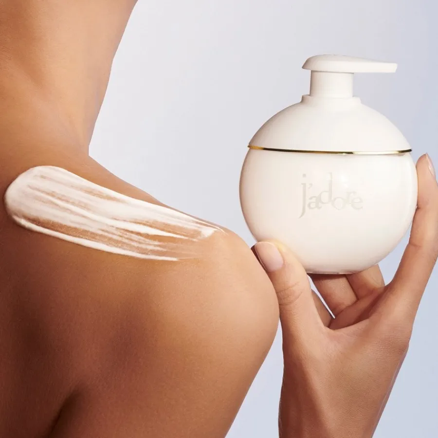 DIOR J'adore J’adore Les Adorables Korrigiert – Redefiniert – Polstert auf Sale