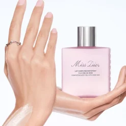 DIOR Miss Beruhigende Körpermilch mit Rosenwachs