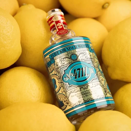 4711 Echt Kölnisch Wasser Eau de Cologne Molanusflasche Schüttflakon von New