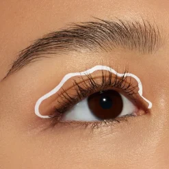 Essence Eyeliner & Kajal Lash Princess Liquid Liner von