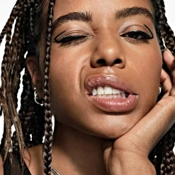 smashbox Foundation Halo Healthy Glow All-in-One Tinted Moisturizer SPF25 von