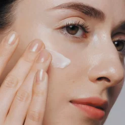 Shiseido Future Solution LX Total Regenerating Cream von Hot