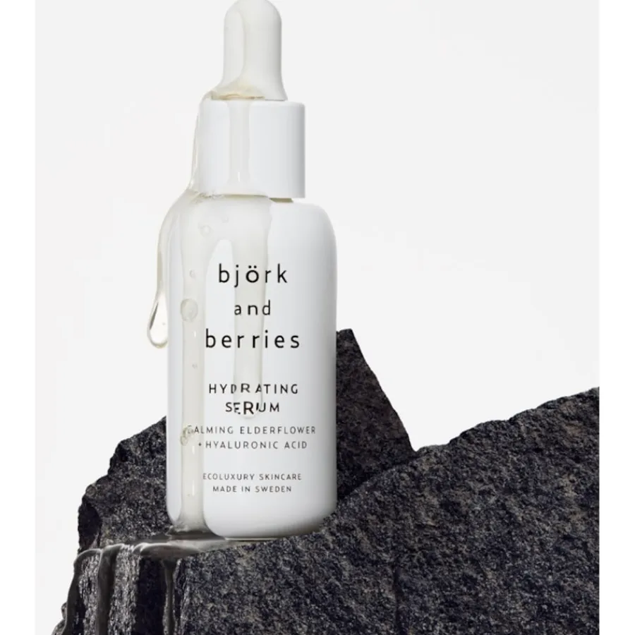 Bju00F6rk u0026 Berries Gesichtspflege Hydrating Serum von Björk & Berries