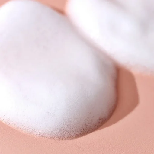 Mossa Glow Cocktail Cleansing Foam von