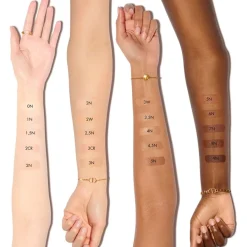 DIOR Grundierung Forever Hydra Nude 24 Std. natürliche Perfektion und 48 Std. Feuchtigkeitspflege Foundation von