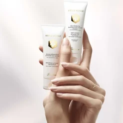 GUERLAIN Repairing & Youth Hand Balm