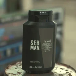 Sebastian Haircare The Boss Thickening Shampoo Shampoo für kräftiger aussehendes Haar von