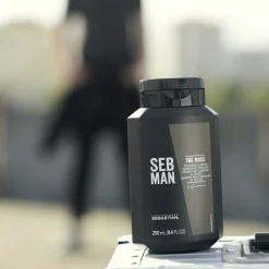 Sebastian Haircare The Boss Thickening Shampoo Shampoo für kräftiger aussehendes Haar von