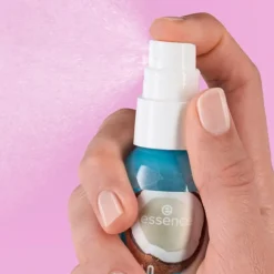 Essence Hello, Good Stuff! 48H Hydro Fixing Spray von