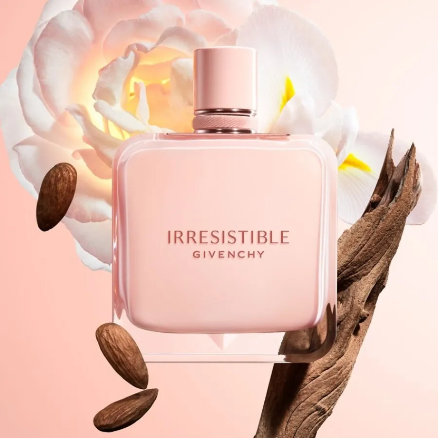 GIVENCHY IRRÉSISTIBLE Eau de Parfum Spray Nude Velvet von