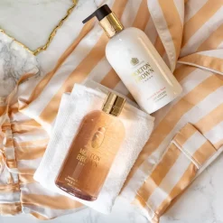 Molton Brown Jasmine & Sun Rose Body Lotion von