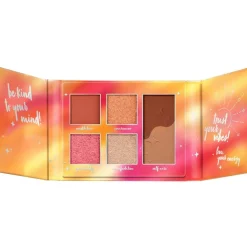 Essence Lidschatten Protect Your Energy Mini Eyeshadow Palette von Discount