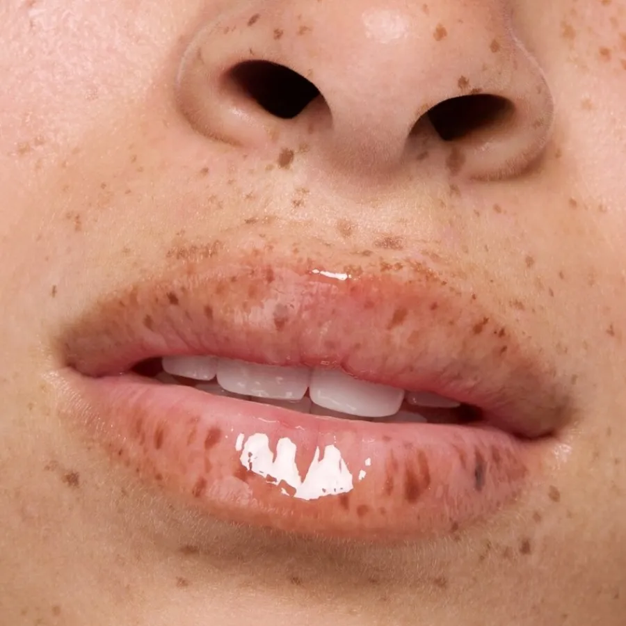 Essence Lipgloss Hydra Kiss LIP OIL von