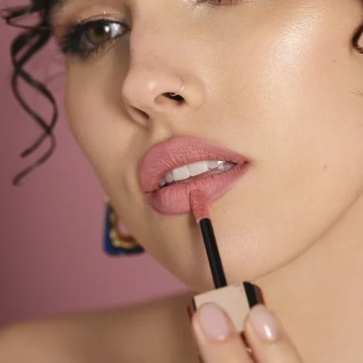 Anastasia Beverly Hills Lipgloss Lip Velvet von Clearance