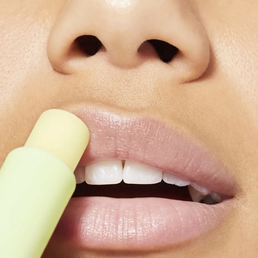 Nuxe Lippenpflege Moisturizing Lip Stick - With lemon Meringue Fragrance von Clearance