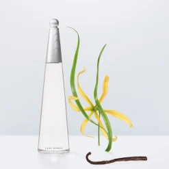Issey Miyake L'Eau d'Issey Eau de Parfum Spray Intense von Sale