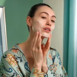 Foreo Micro-Foam Cleanser von