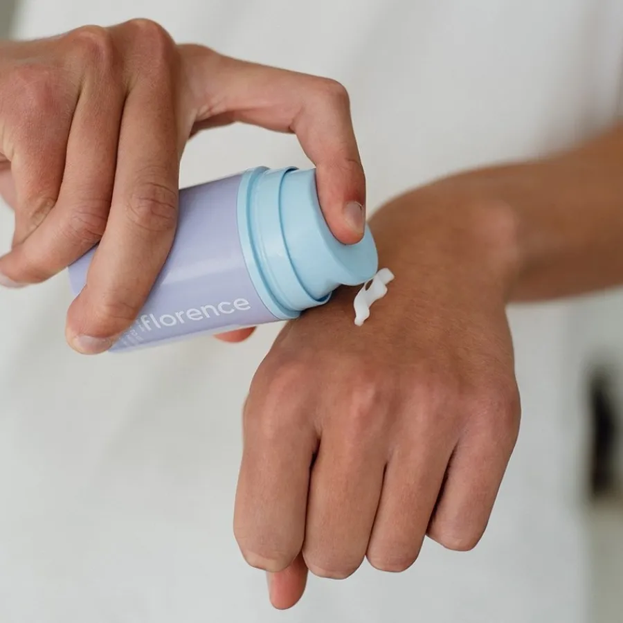 florence by mills Moisturize Plump to it! Hydrating Facial Moisturizer von Best