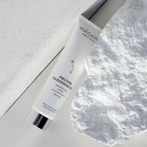Mu00C1DARA MÁDARA Melting Cleansing Oil