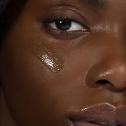 Mu00C1DARA MÁDARA Semi-Matte Peptid Skinonym