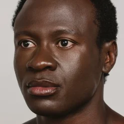 Mu00C1DARA MÁDARA Skin Equal Soft Glow Foundation SPF15 Clearance