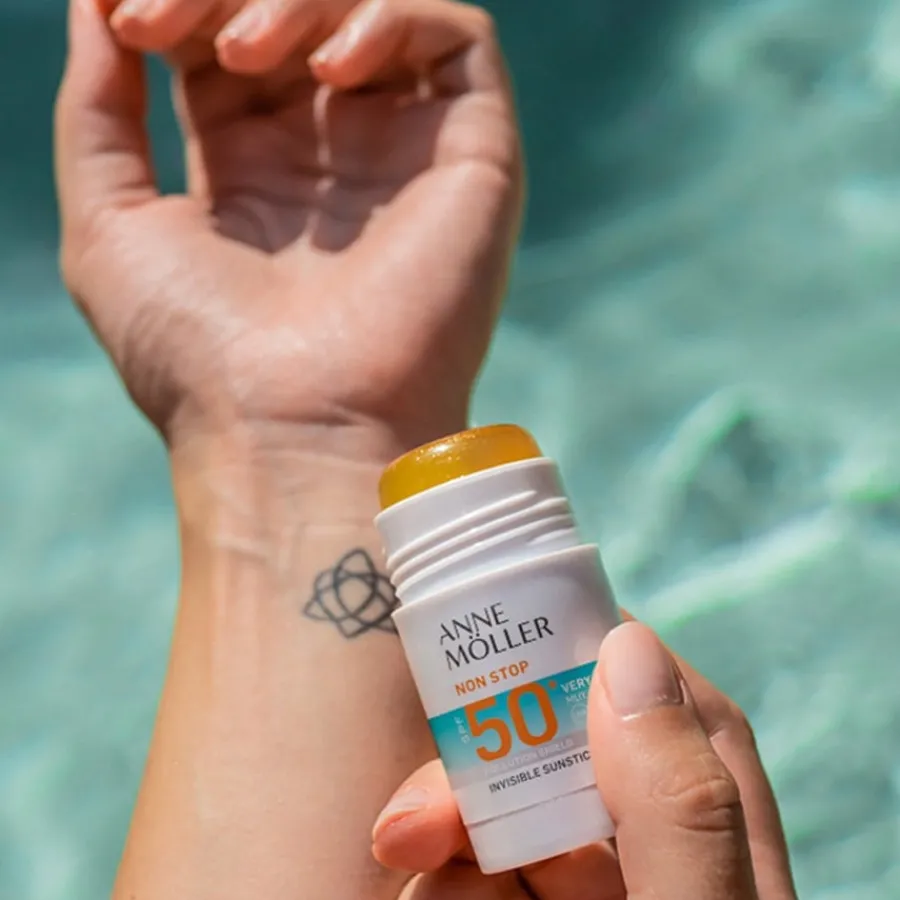 Anne Mu00F6ller Non Stop Invisible Sunstick SPF 50+ von Anne Möller New