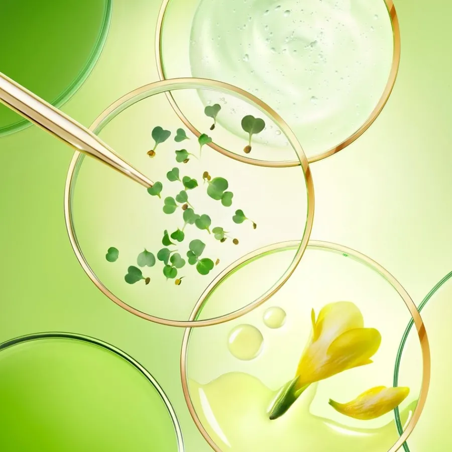 Nuxe Nuxuriance Ultra The Dark Spot Correcting Serum von Hot