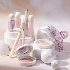 Catrice Pearlfection Shimmer Lipgloss von C01 Pearlfect Kiss Clearance