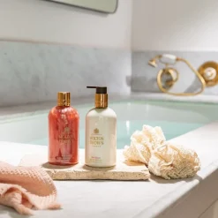 Molton Brown Rose Dunes Bath & Shower Gel von Clearance