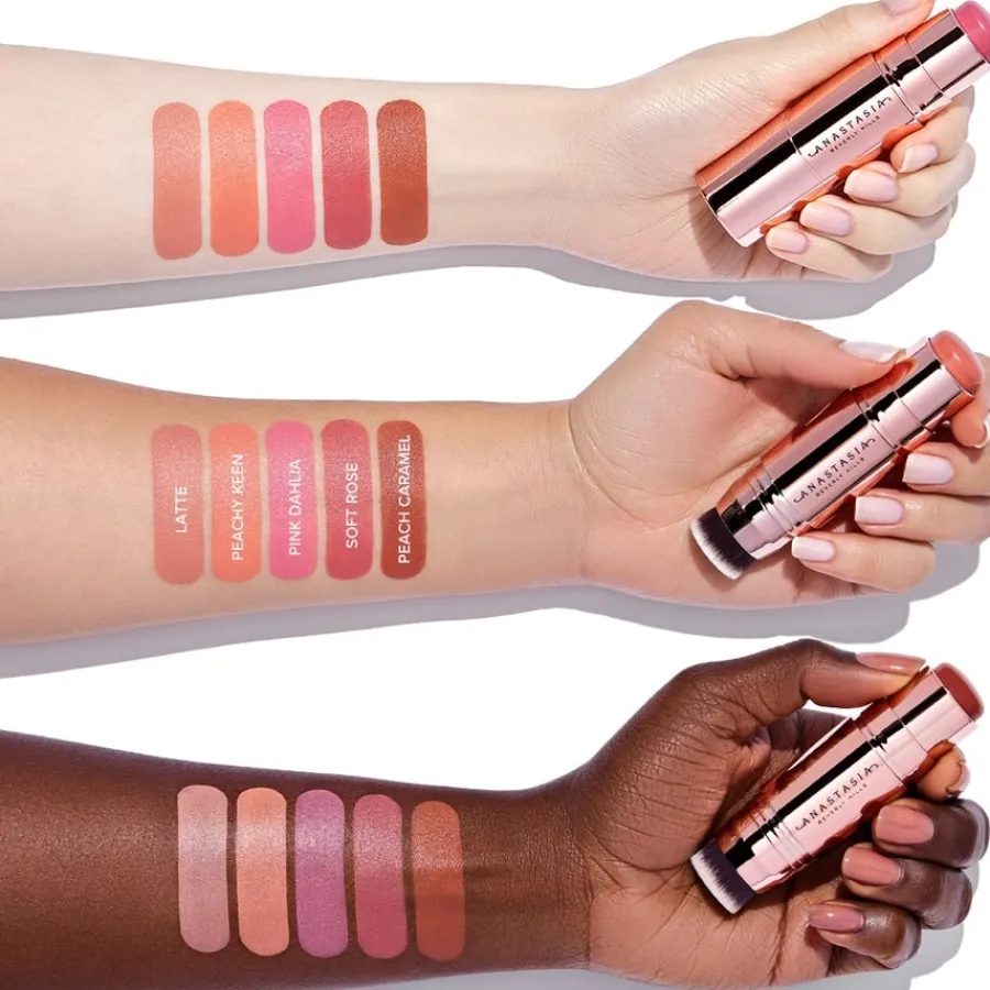 Anastasia Beverly Hills Rouge Stick Blush von